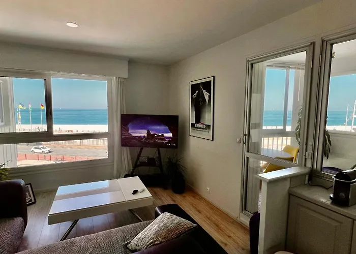 Le Maritime, Front De アパート フェカン